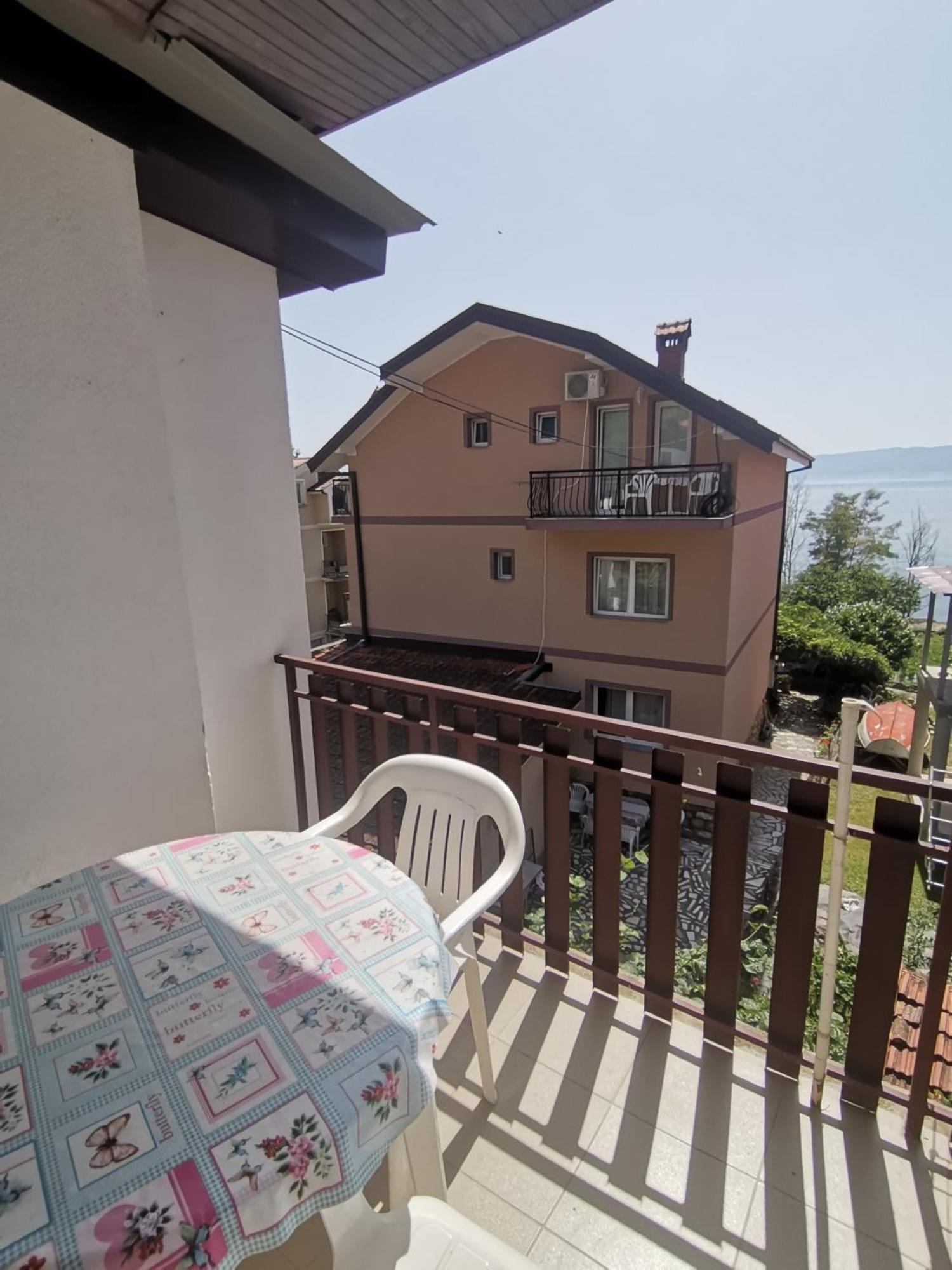 Guesthouse Zimovski Peštani Exterior foto